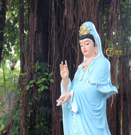 tuong phat ba quan the am bo tat dung dai sen nhua composite dieu khac tran gia 6 2