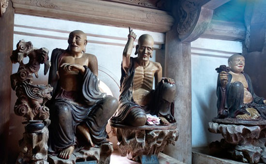hinh anh tuong 18 vi la han chua tay phuong