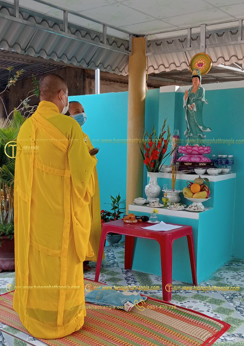 thinh tuong phat tho tai gia 21