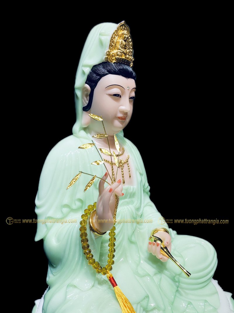 tuong phat ba ngoi bot da xanh ngoc 3