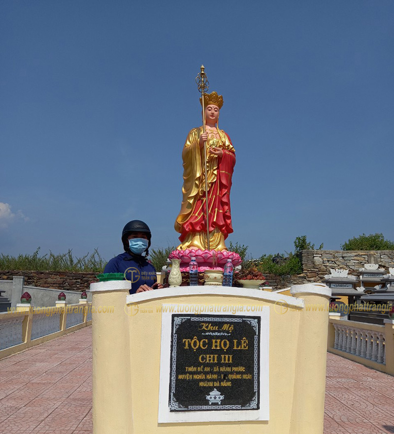 chua tho dia tang vuong bo tat 2