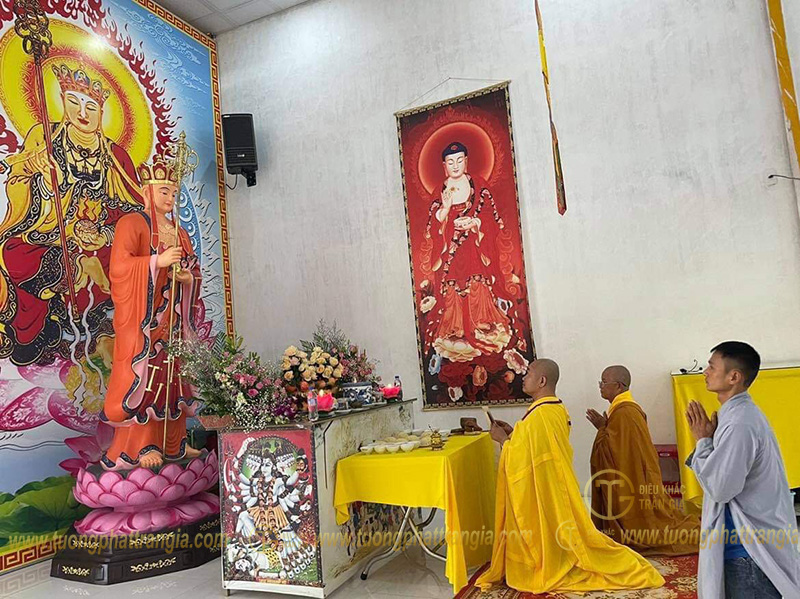 tung kinh dia tang vuong bo tat 8