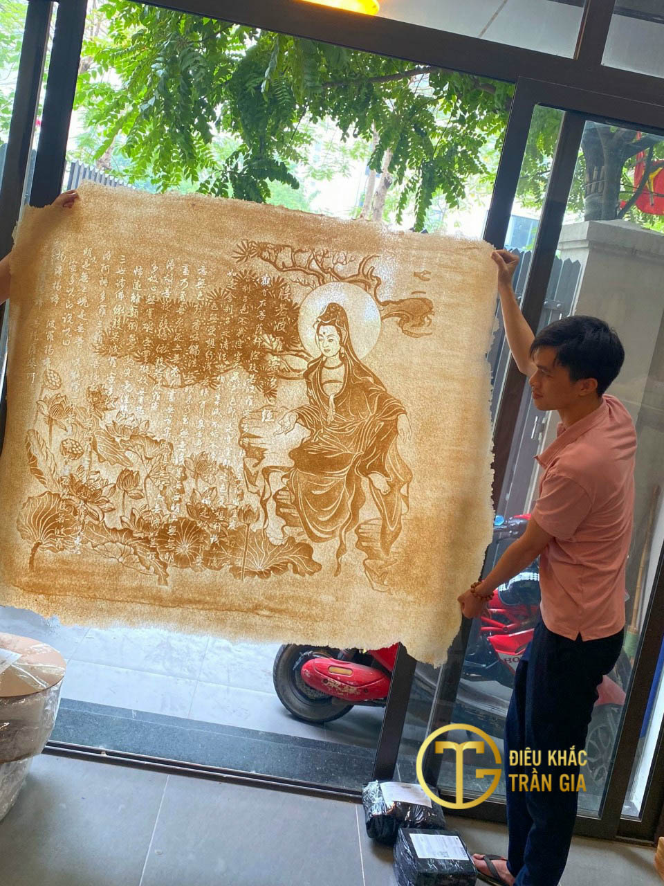den hao quang phat me quan am 38