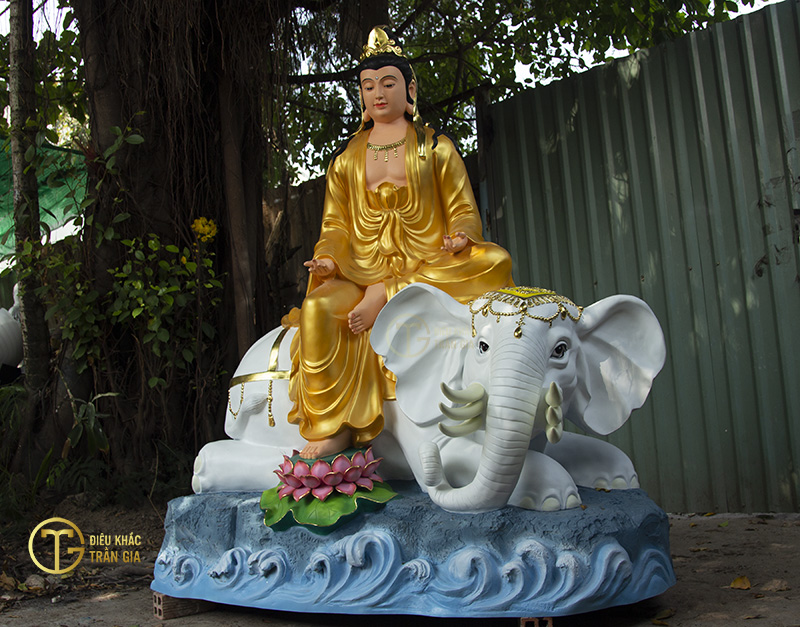 tuong phat nhua composite 2