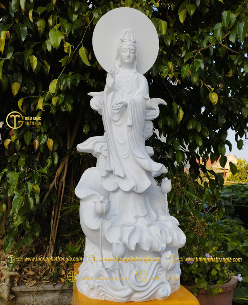 tuong phat quan am dung gia bao nhieu tien 19