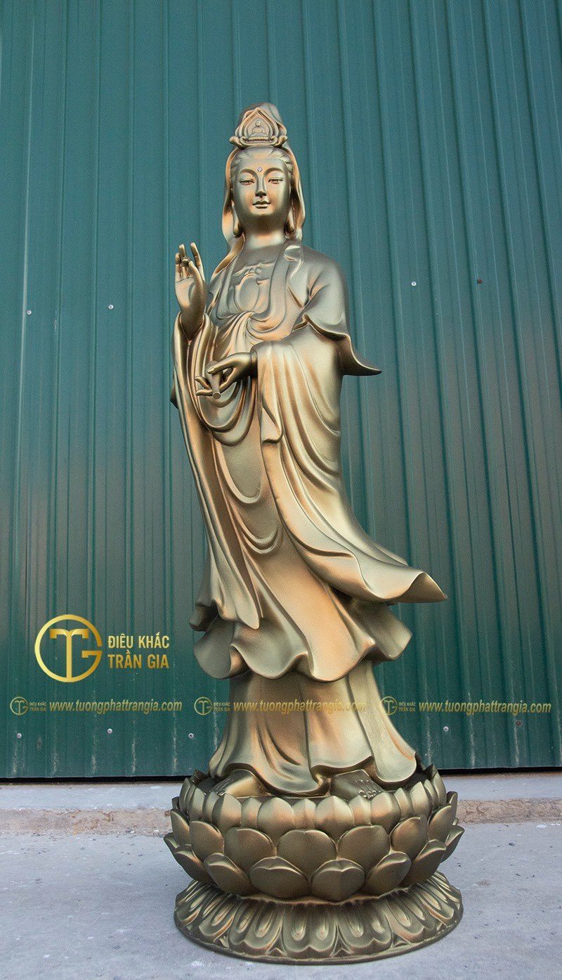 tuong phat quan am dung gia bao nhieu tien 20