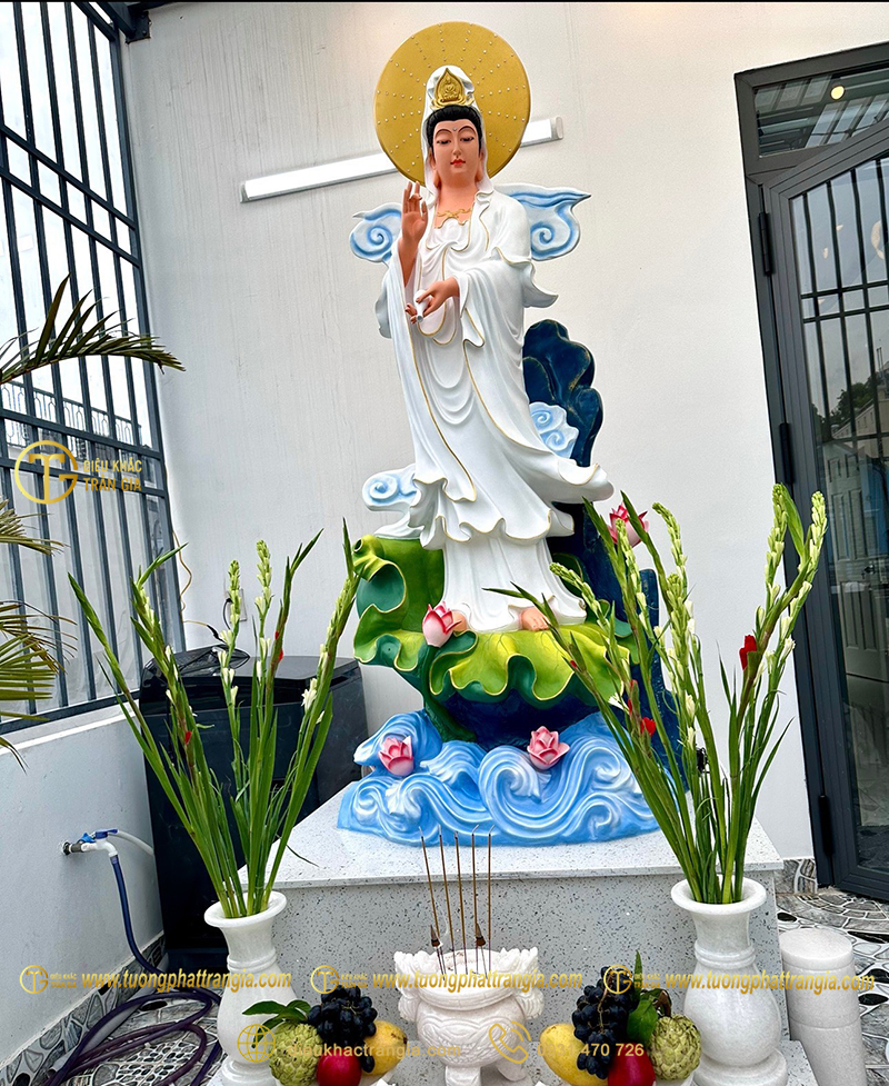 cach dat tuong phat ba quan am trong nha 18