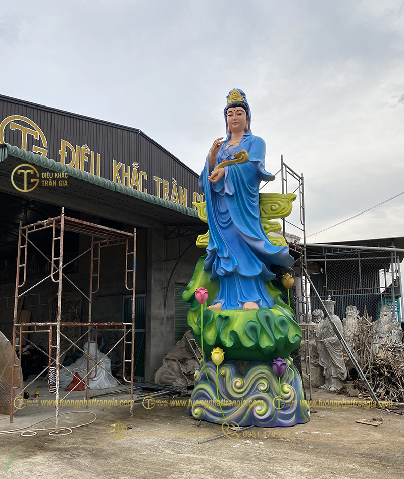 gia tuong phat bang nhua composite bao nhieu 6