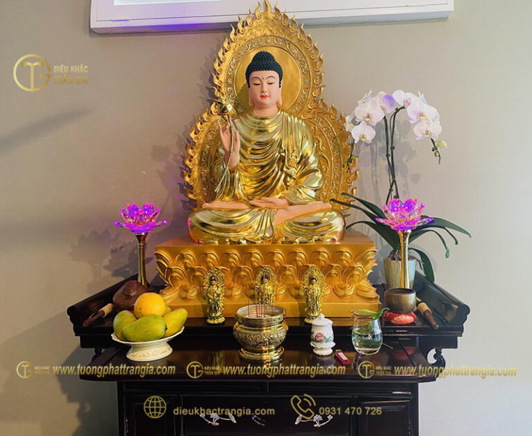 tuong phat thich ca cam hoa sen 24