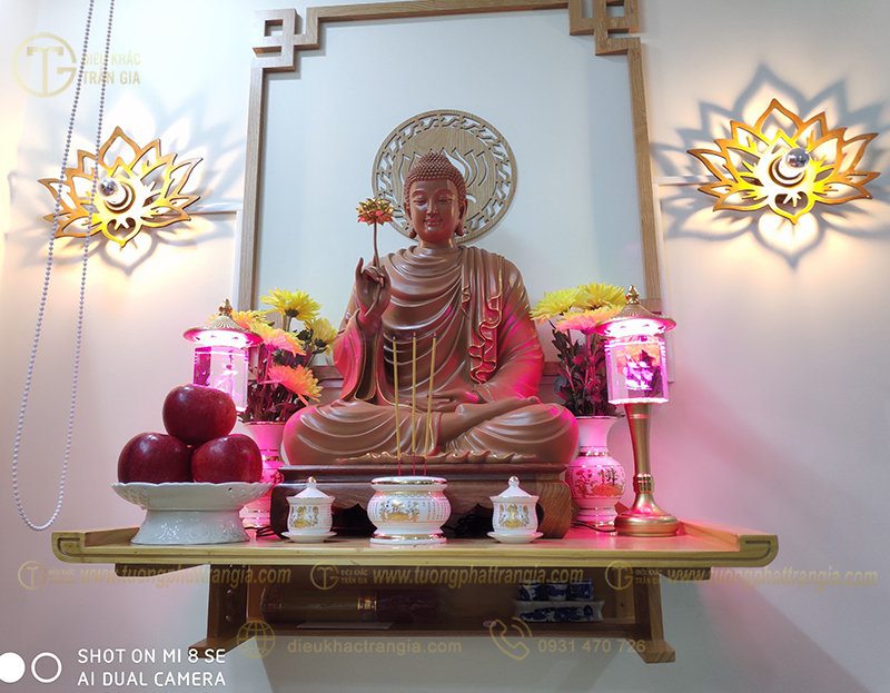 tuong phat thich ca cam hoa sen 41