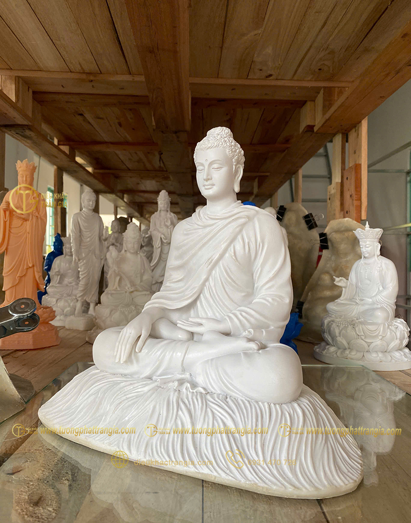 tuong phat thich ca mau ni nho 13