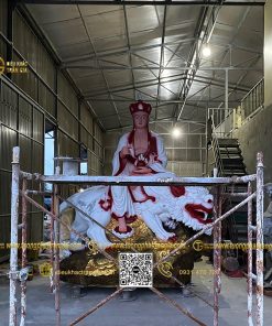 hinh anh mau tuong dia tang cuoi de thinh composite 330cm 17