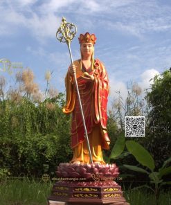 hinh anh mau tuong dia tang dung dai sen nhua composite 180cm 3