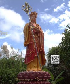 hinh anh mau tuong dia tang dung dai sen nhua composite 180cm 32