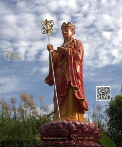 hinh anh mau tuong dia tang dung dai sen nhua composite 180cm 5