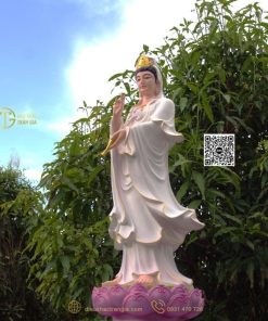 hinh anh mau tuong phat me quan am dung 100cm 4