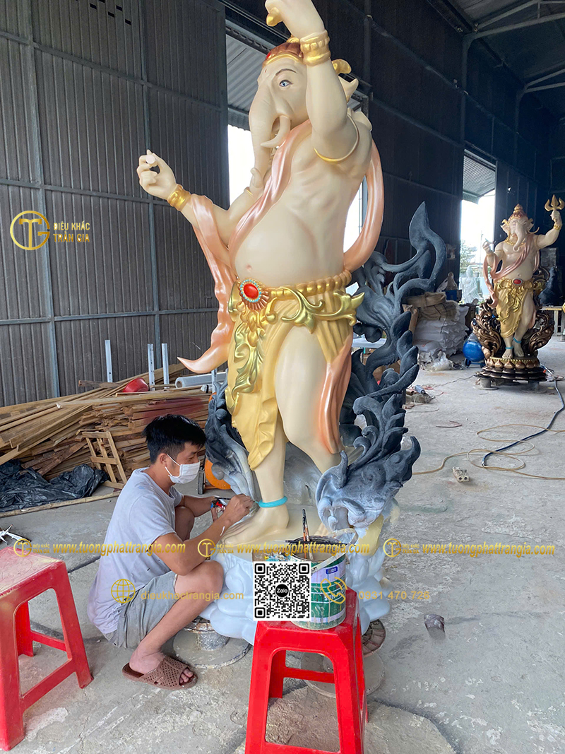 Hình ảnh mẫu Tượng Thần Voi Thái Lan Ganesha đứng 200cm