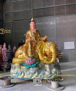 tuong van thu pho hien bo tat nhua composite 140cm 2