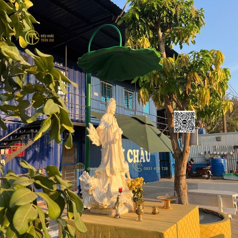 sản phẩm Lá Sen Nhựa Composite Cốt Thép 100cm