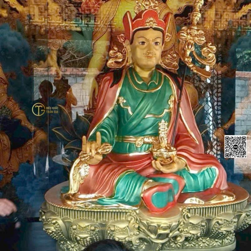 tuong-duc-lien-hoa-sanh--chinh-dien Tượng Đức Liên Hoa Sanh