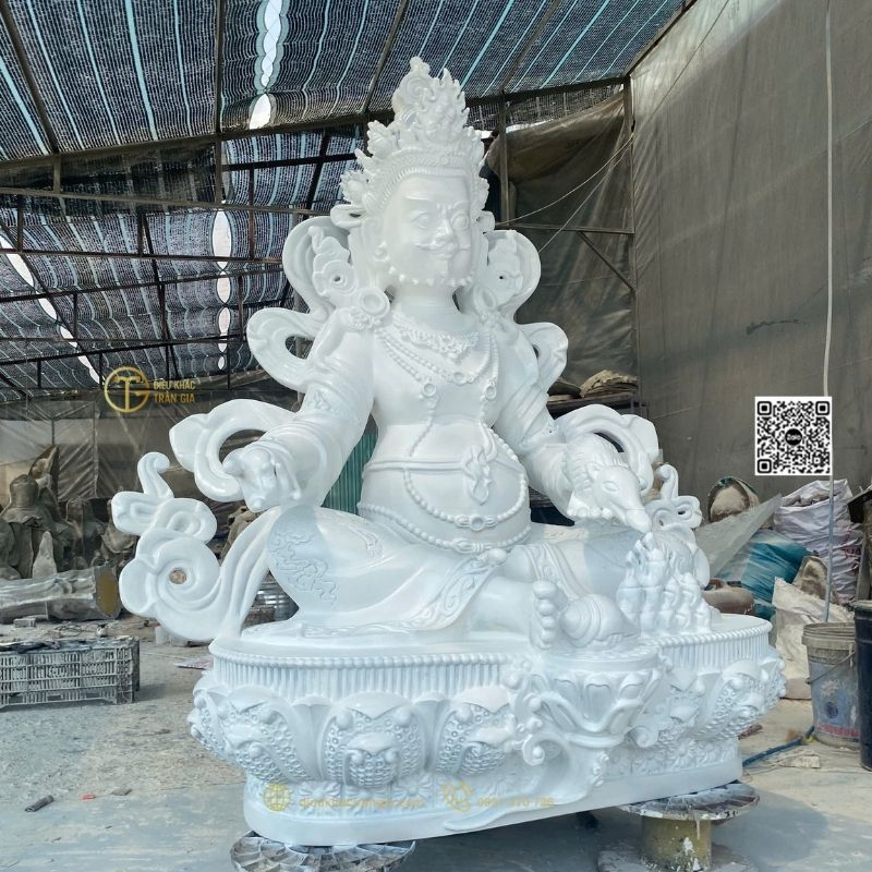 Tượng Thần Tài vàng