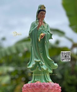 hinh anh tuong phat quan am dung dai sen 45cm dep