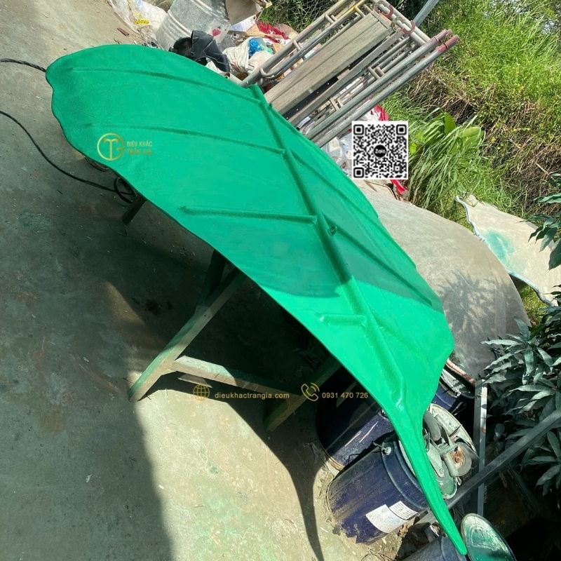 Lá Bồ Đề Che Tượng Phật 250cm
