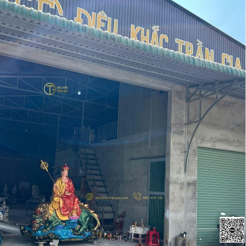 Tượng Địa Tạng Ngồi Đề Thính Nhựa Composite 200cm