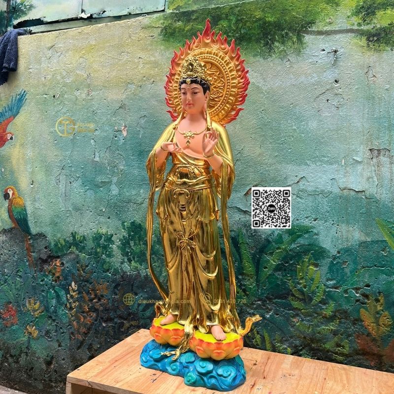 Tượng Nguyệt Quang Biến Chiếu Bồ Tát 101cm