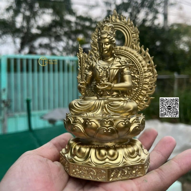 Tượng Phật Hư Không Tạng Bồ Tát Để Xe Hơi