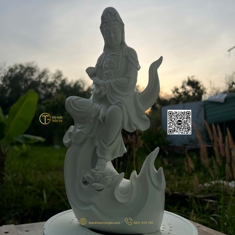 Tượng Phật Quan Âm Tự Tại Nhựa Composite
